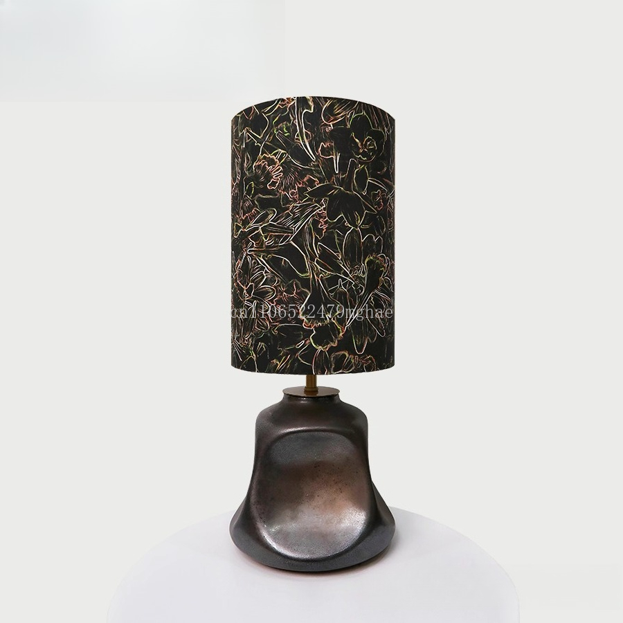 Century Textile & Sewing Supply Online Shopping - Tischlampe aus vergoldetem Liberty-Stoff: Importiertes Großbritannien-Textil